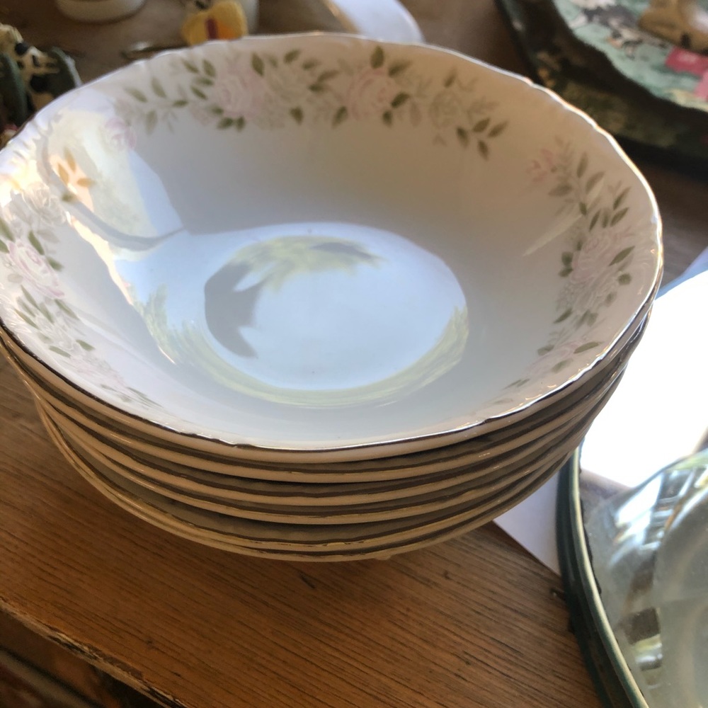 Fine China - Picture 9 of 12